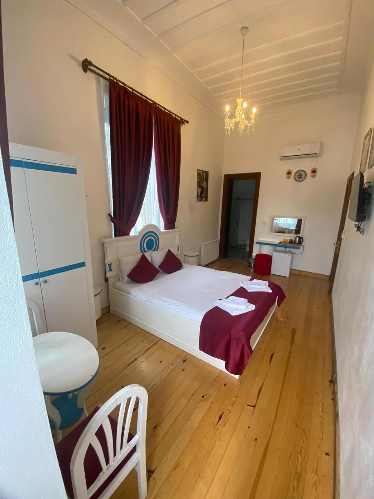 Mavi Palas Hotel อดาลาร์ ภายนอก รูปภาพ